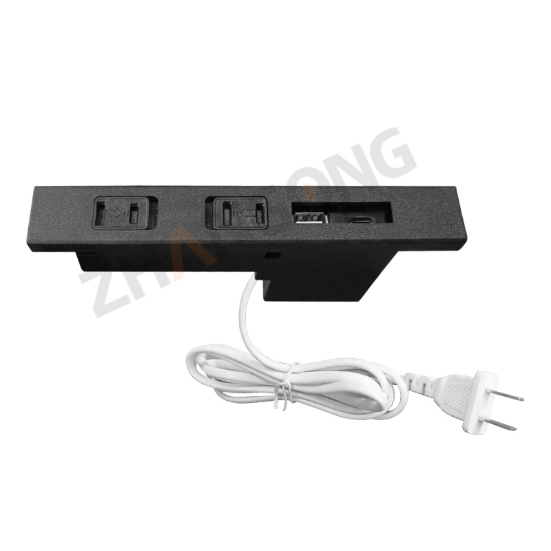 方形两位日规带防尘盖+USB+TYPEC