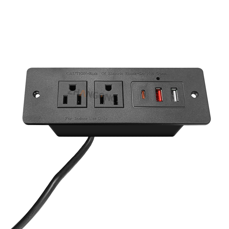 两位美标+2USB1TYPEC 20W快充 黑色